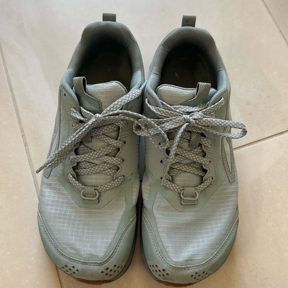 Altra Lone Peak 5